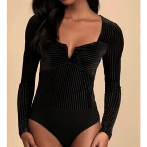 LULU'S SZ S Ready To Go Out Black Velvet Striped Long Sleeve Bodysuit NEW B112